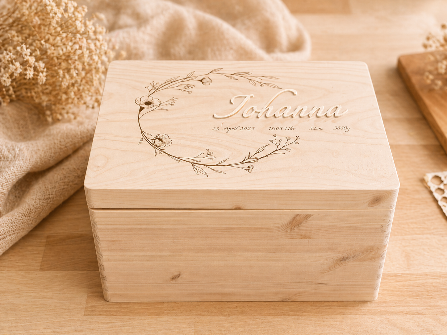 Erinnerungsbox mit Namen aus Holz